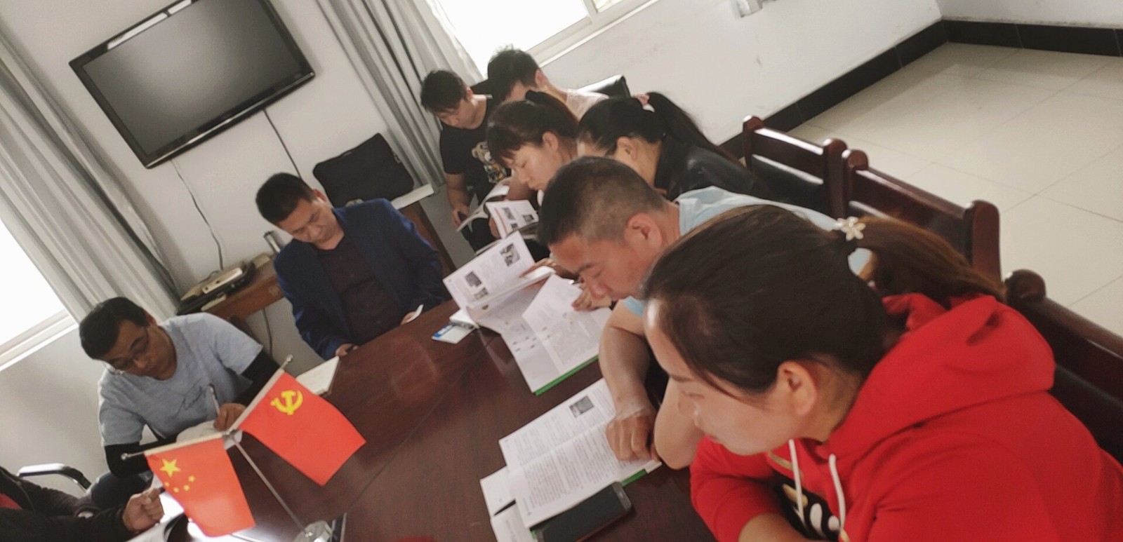 &#21315;&#20159;&#20307;&#32946;&#30331;&#24405;&#32593;&#31449;&#65288;&#20013;&#22269;&#65289;&#38598;&#22242;&#26377;&#38480;&#20844;&#21496;
